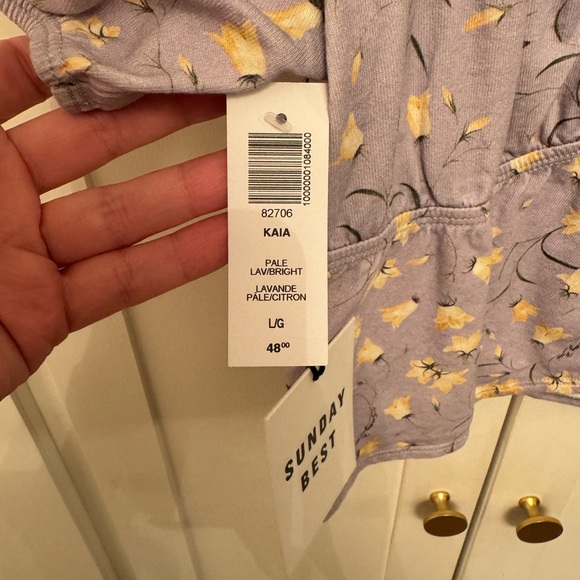 Aritzia Sunday Best Kaia Top - Picture 2 of 3